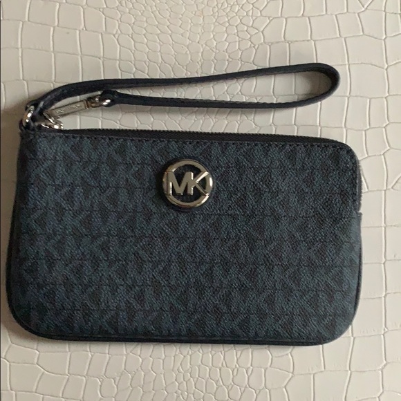 Wallet - Picture 1 of 3